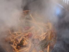 -锅老头海鲜铁锅炖