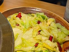 手撕圆白菜-懒人盐府人家·自贡大麻鱼(安贞店)