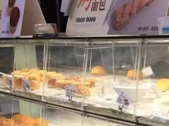 面包甜点陈列柜-御蝶坊面包KNAC(沙河西店)