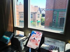 -钟书阁(松江泰晤士小镇店)