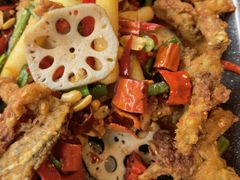 -荷塘秋月·本帮江浙菜(国权路店)