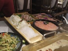 -尚尚仙·酸汤猪手·猪肚鸡火锅(华联万柳购物中心店)