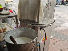 -河记肠粉店