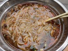 -炳记牛味粉店(四坊路店)