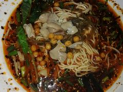 -钟方模白家肥肠粉(春熙店)