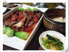 蜜汁肘子-乾园风尚五大道