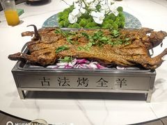 -桃园农庄烤全羊(江秋路店)