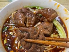 -易毛特色牛肉面(解放碑步行街店)