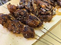 -江湖亮亮蒸虾大排档烤全羊清真(武汉总店)