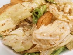 包包菜炒馕-巴依老爷新疆美食(望京小街店)