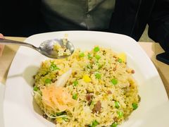 菠萝牛肉炒饭-佰搭果·广式茶餐厅(西华路店)