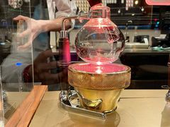 -星巴克臻选(上海虹桥新天地三店)