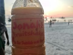 -Jonah's Fruit Shake & Snack Bar