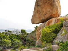 -东山风动石景区