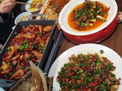 -有红鸡毛店·川菜(建设路店)