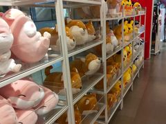 -名创优品(广东东莞东城万达2店)