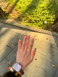 -馨儿·美甲美睫