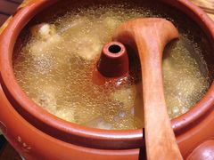 汽锅鸡-老滇山寨•云南特色菜•地方菜•民族风情歌舞表演(金碧店)