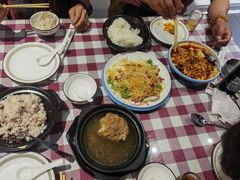 -小锅饭豆腐馆(嘉陵江街店)