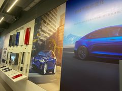 -TESLA 特斯拉(北京颐堤港体验店)