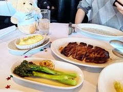 -莫尔顿牛排坊(浦东ifc店)