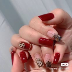 -Pink You美甲洗眉纹绣定制中心