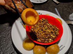 -靠山屯东北农家菜(八龙桥雅苑店)