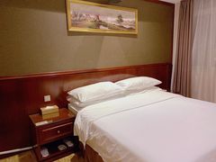 1.8米大床-维也纳酒店(广州番禺市桥地铁站店)