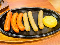 特制果木熏香辣烤肠-萨莉亚意式餐厅(万嘉商业广场店)