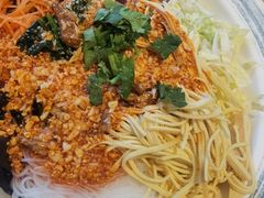 -喝丢一只鞋海鲜烧烤·海肠捞饭(市场店)