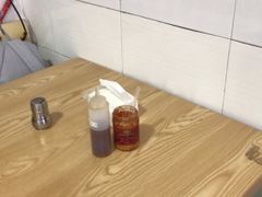 -三身人金新肠粉(丹霞店)