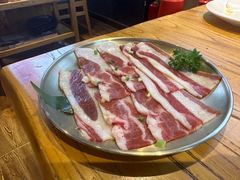 -金刚山黑牛炭火自助烤肉(西大望路店)