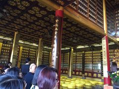 -峨眉山报国寺