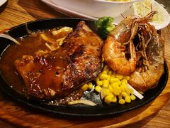 -玛格萝妮(汇智国际商业中心店)