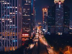 -DJI大疆(深圳华强北曼哈授权体验店)