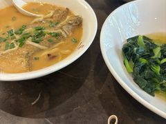 -何记面馆(龙泉山店)