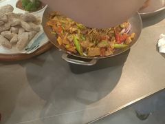 -鑫渔港海鲜本地菜·山海关浑锅(东戴河店)