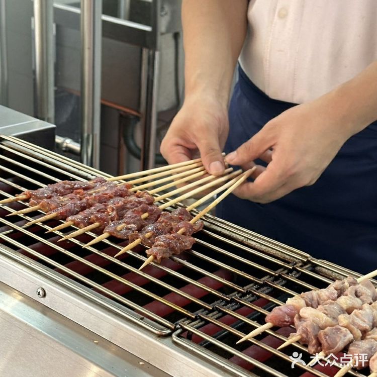 朝阳青年路！在这家直接实现了海鲜自由