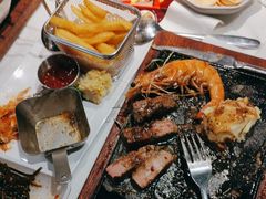 -豪客来牛排(华创国际广场店)
