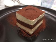 -必胜客(滨江店)