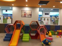 -戊辰亲子游泳俱乐部