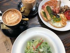 -The Coffee Academïcs(铜锣湾店)