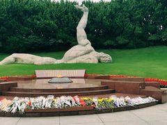 -上海市龙华烈士陵园