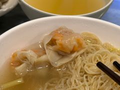 土猪鲜虾蟹子云吞面-恩宁刘福记(东华东路店)