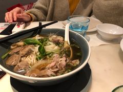 -港丽餐厅(高德置地店)