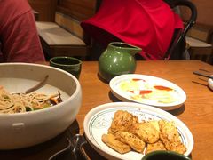 -云海肴·汽锅鸡·云南菜(天山百盛优客店)