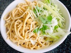 -十二忠手拉面(五福店)