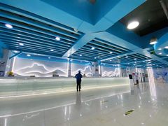 -乔波室内滑雪场