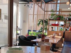 大堂-渝信川菜 · 川味家常菜(财富购物中心店)