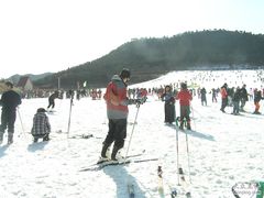 -十三陵雪世界滑雪场